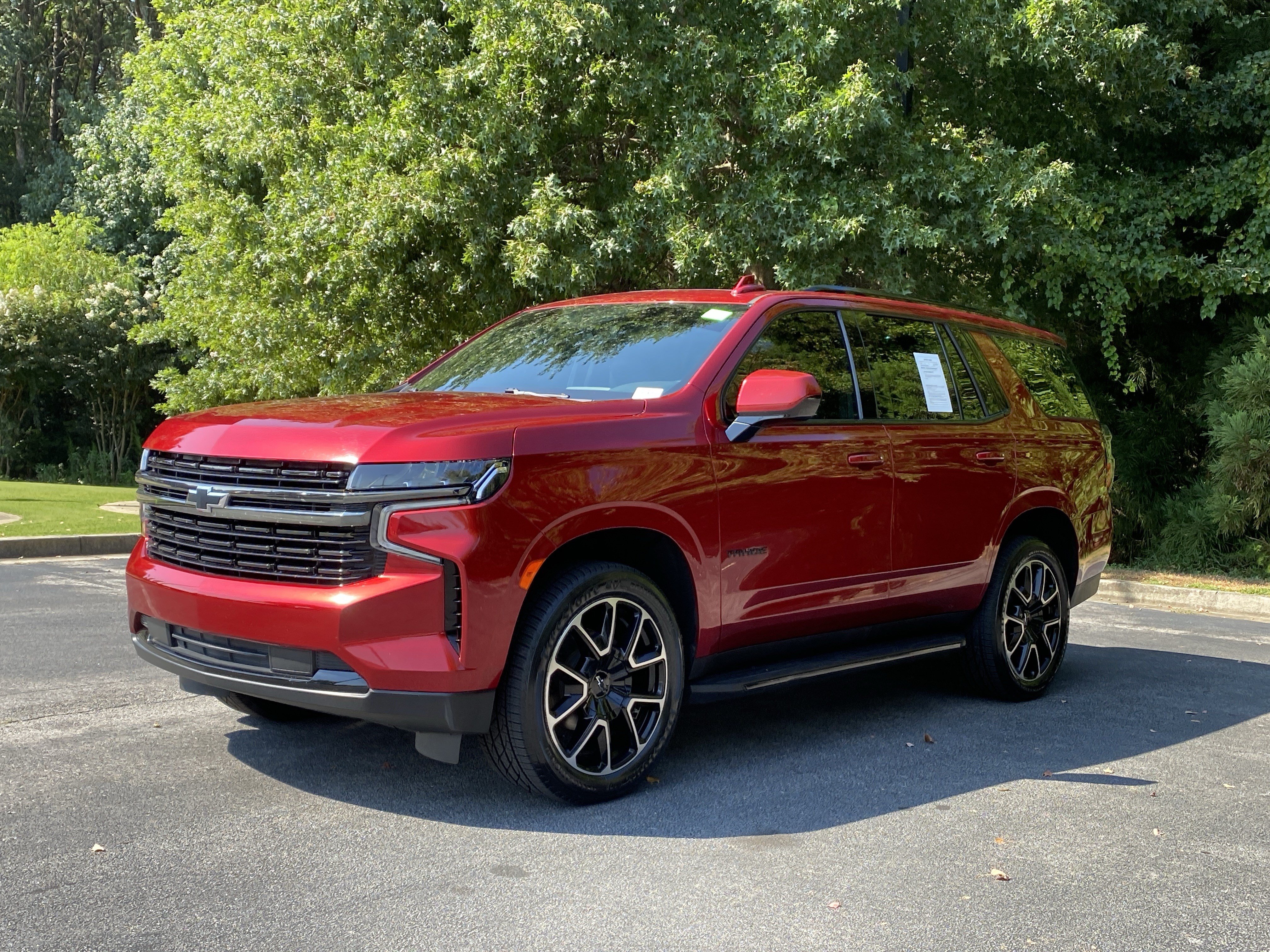 Used 2021 Chevrolet Tahoe RST RWD image 5