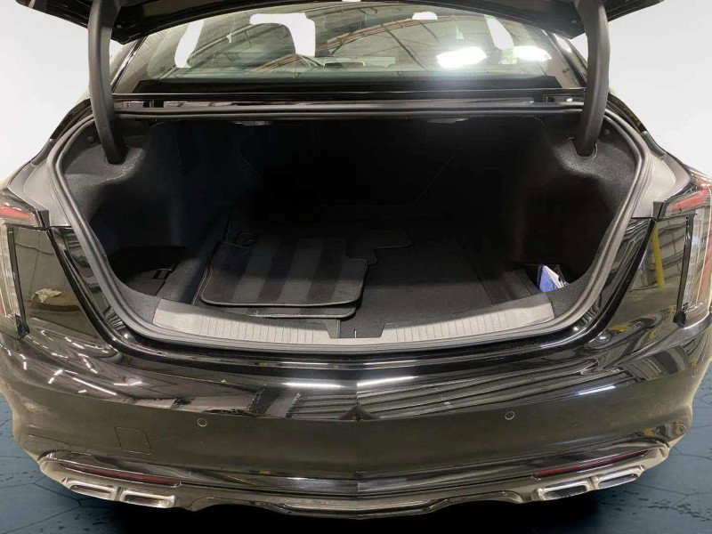 Used 2024 Cadillac CT5 V w/ Super Cruise 2 Package RWD image 31