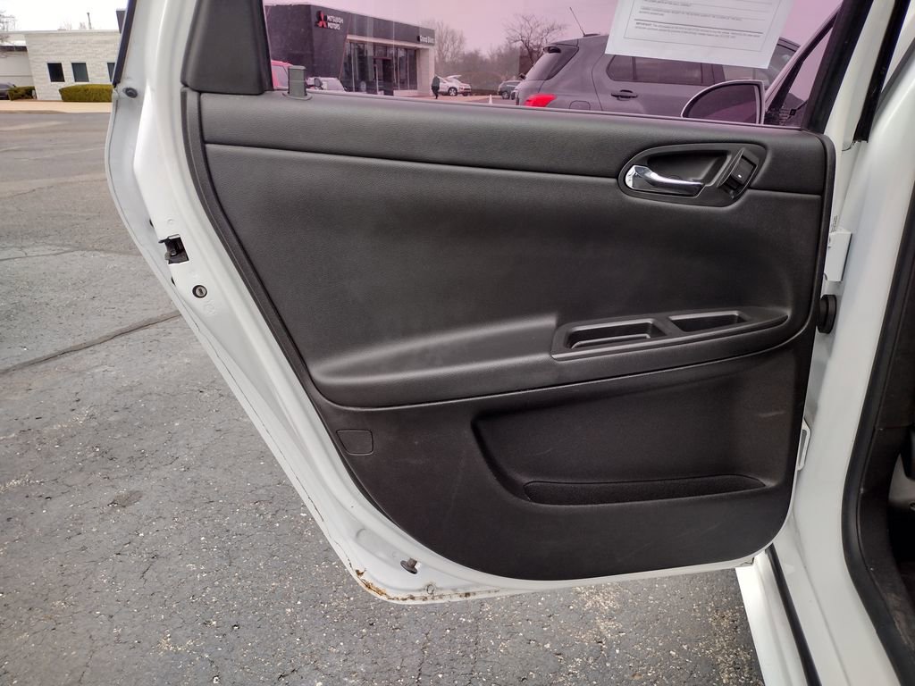 Used 2012 Chevrolet Impala LT image 19