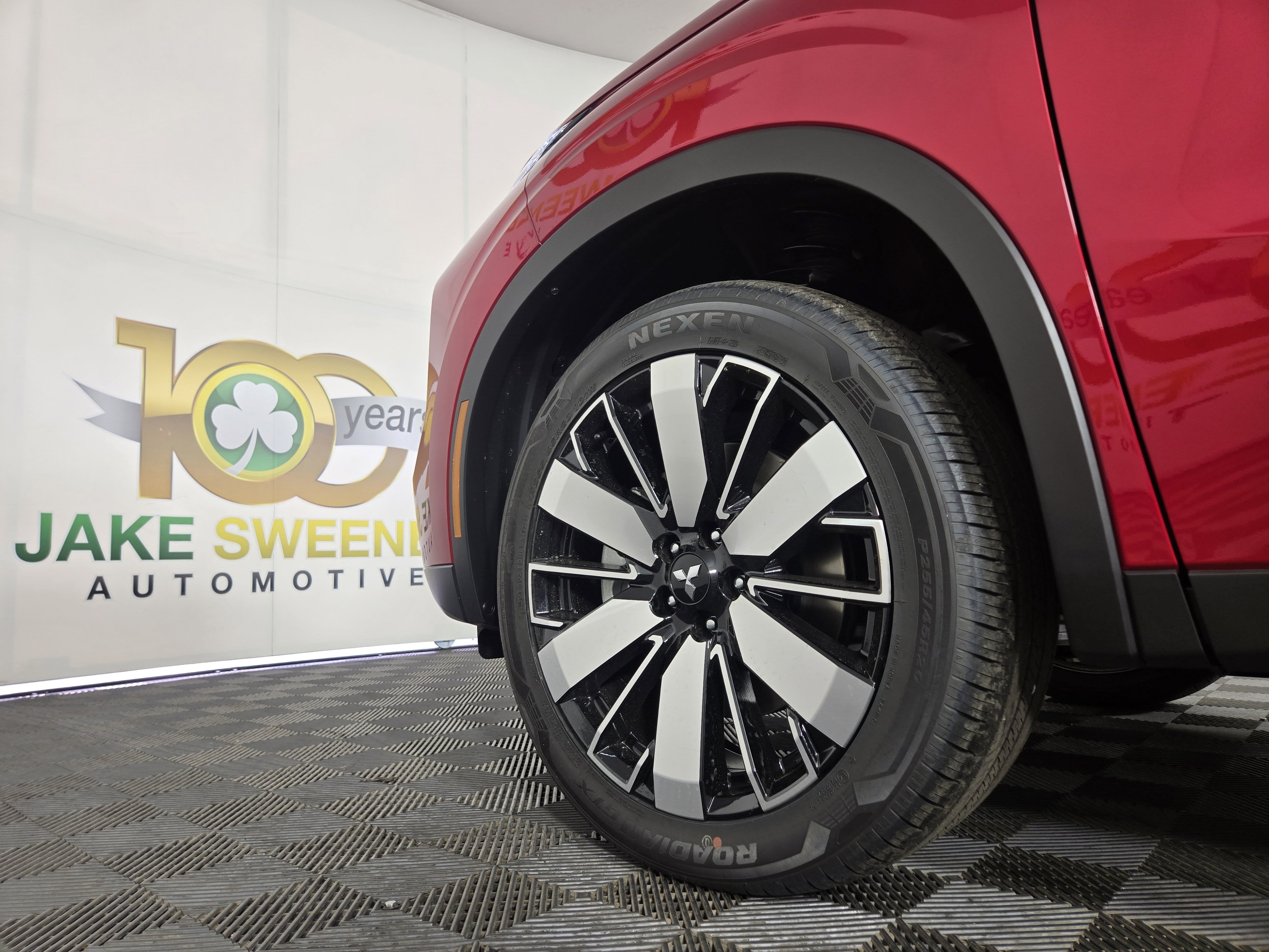 New 2025 Mitsubishi Outlander SE image 35