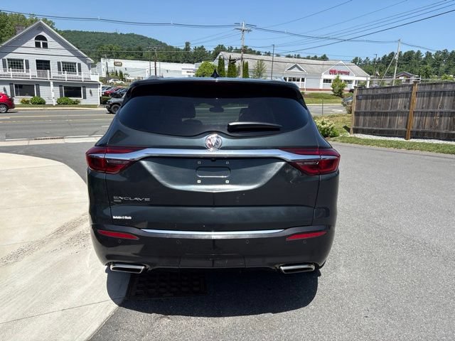 Used 2020 Buick Enclave Premium w/ Sun and Sites Package AWD/4WD image 21