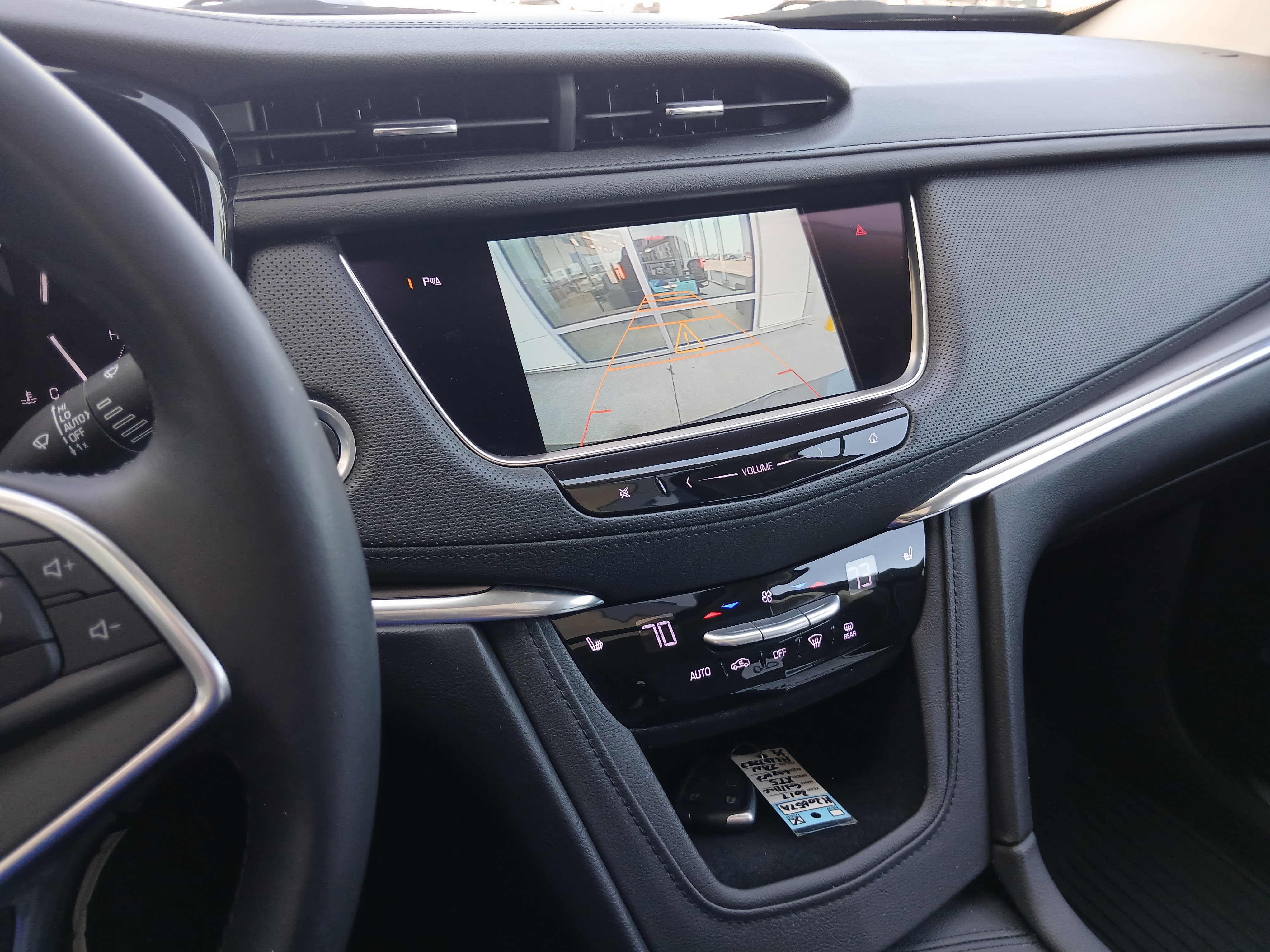 Used 2017 Cadillac XT5 Luxury w/ Driver Awareness Package AWD/4WD image 13