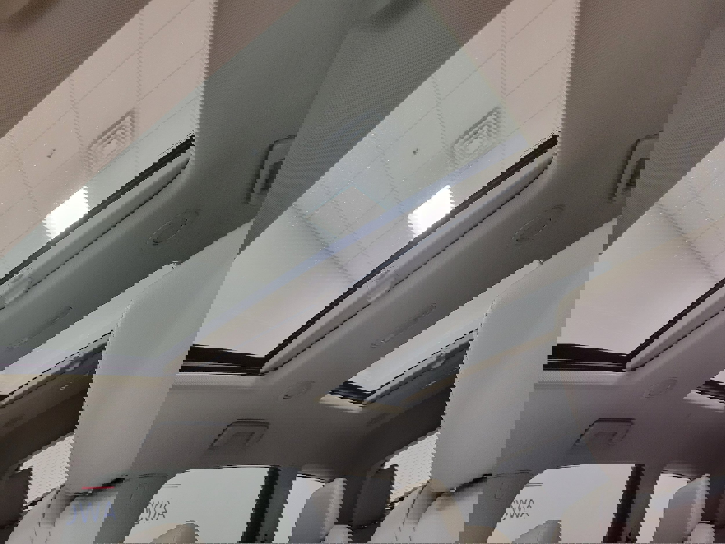 Used 2019 Buick Enclave Essence AWD/4WD image 16