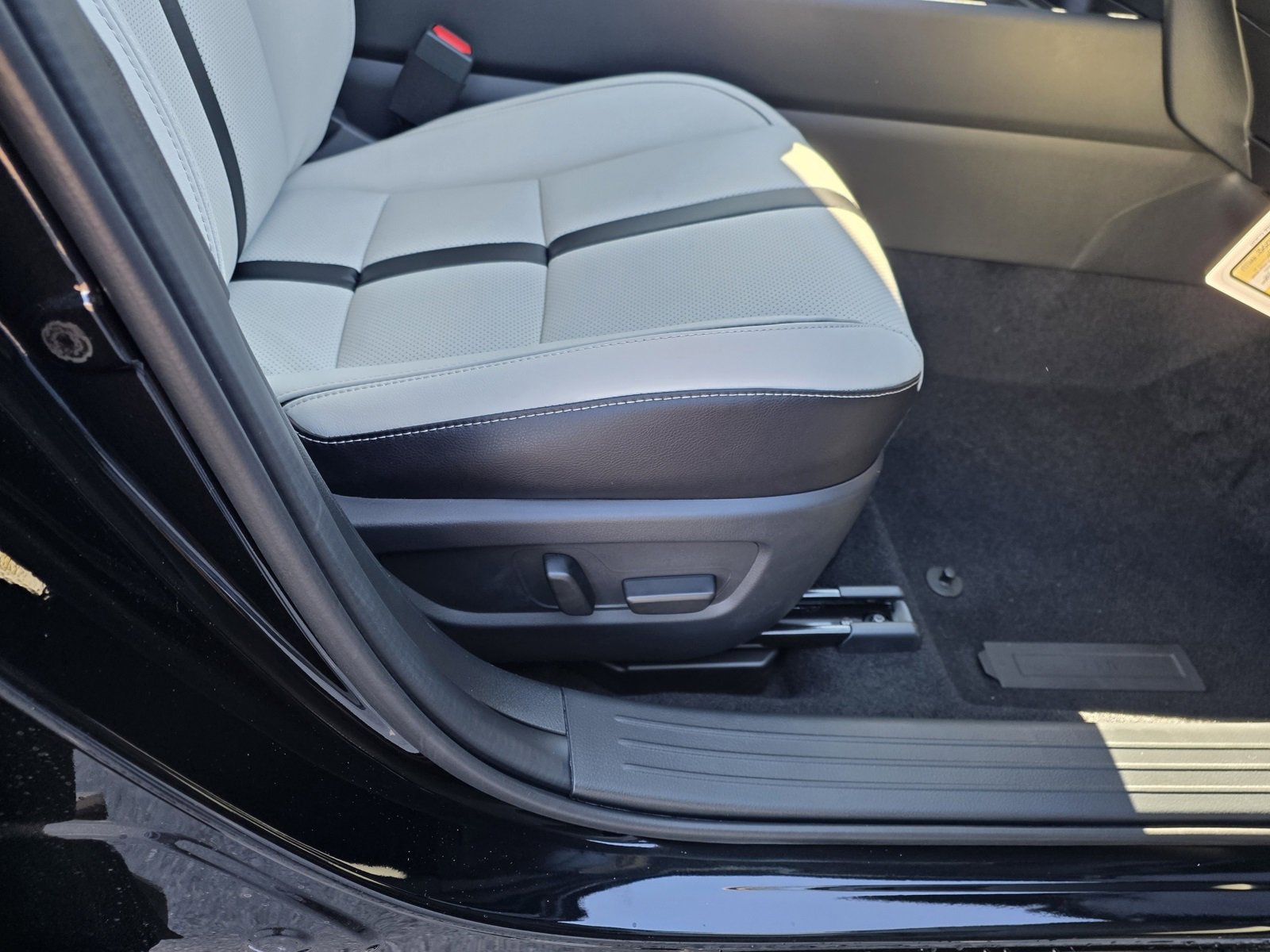 New 2026 MAZDA CX-50 AWD 2.5 S w/ Cargo Package image 13