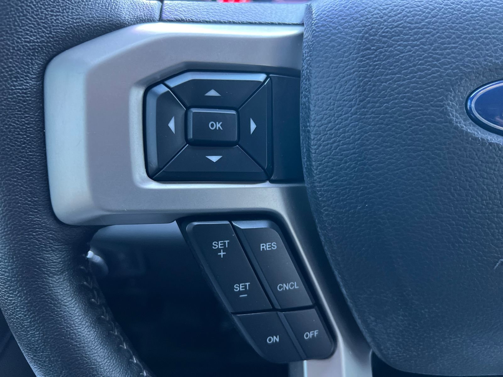 Used 2019 Ford F350 Lariat w/ Lariat Ultimate Package image 35