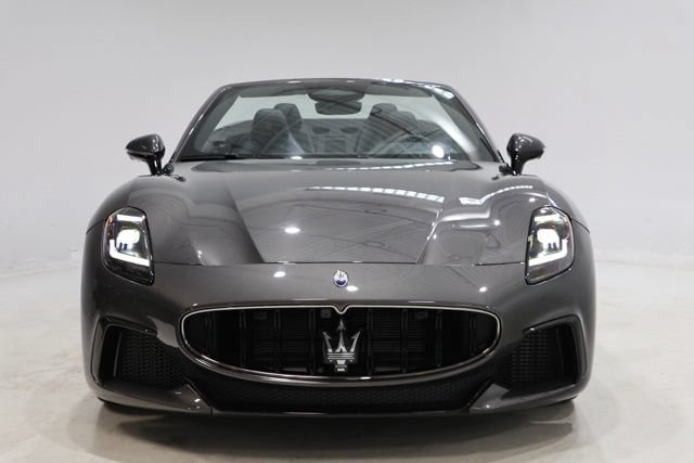Certified 2024 Maserati GranCabrio Trofeo AWD/4WD image 2