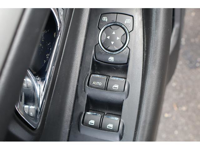 Used 2013 Ford Taurus SEL FWD image 9