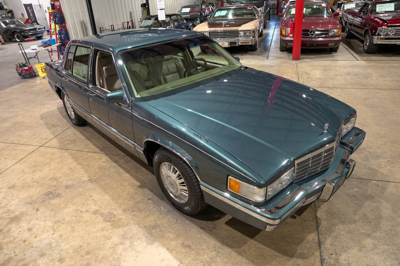 Used 1992 Cadillac De Ville Sedan FWD image 14