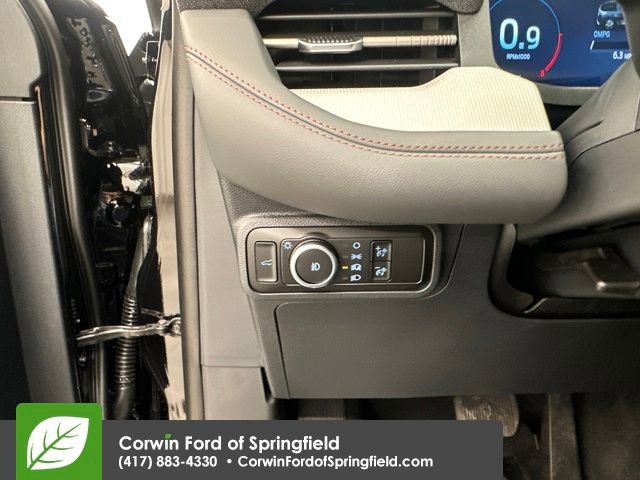 New 2026 Ford Explorer Active w/ Active Comfort Package image 38