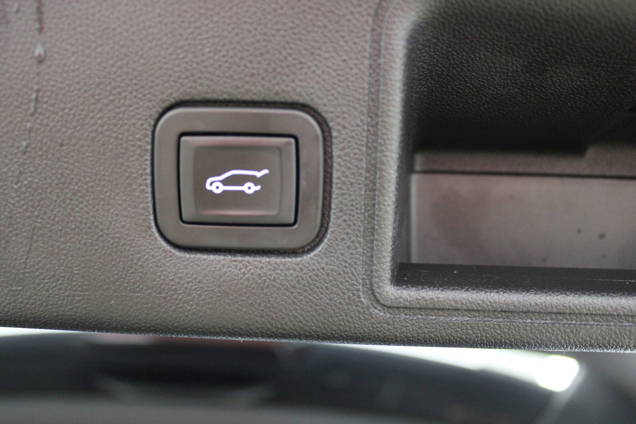 Used 2019 GMC Terrain SLE w/ Driver Convenience Package FWD image 21