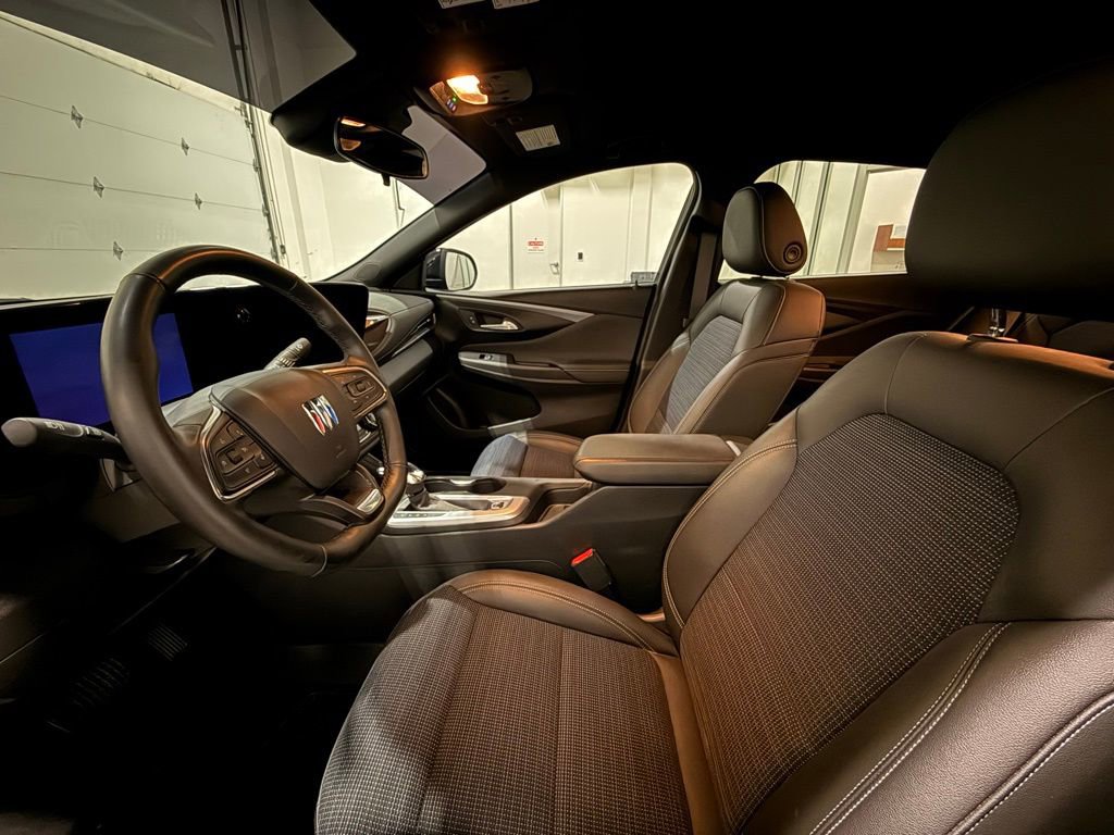 Used 2024 Buick Envista Preferred w/ Convenience I Package FWD image 15
