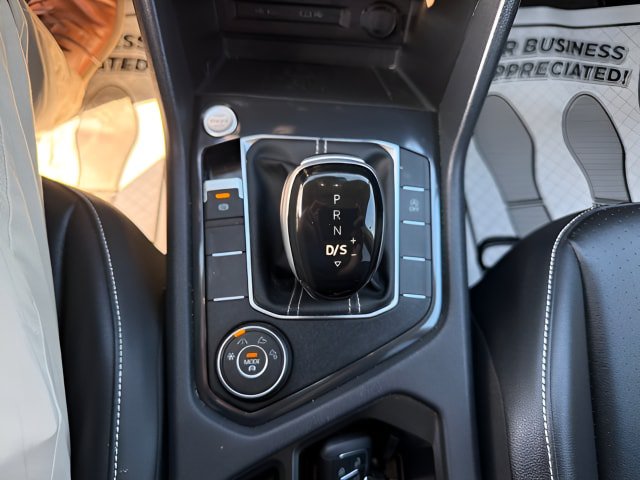 Certified 2022 Volkswagen Tiguan SE AWD/4WD image 19