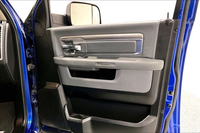 Used 2019 RAM 1500 Classic Warlock image 30