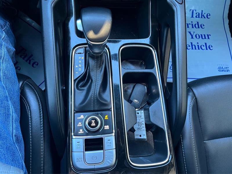 Used 2020 Kia Telluride S w/ S 8 Passenger Seating Package image 13