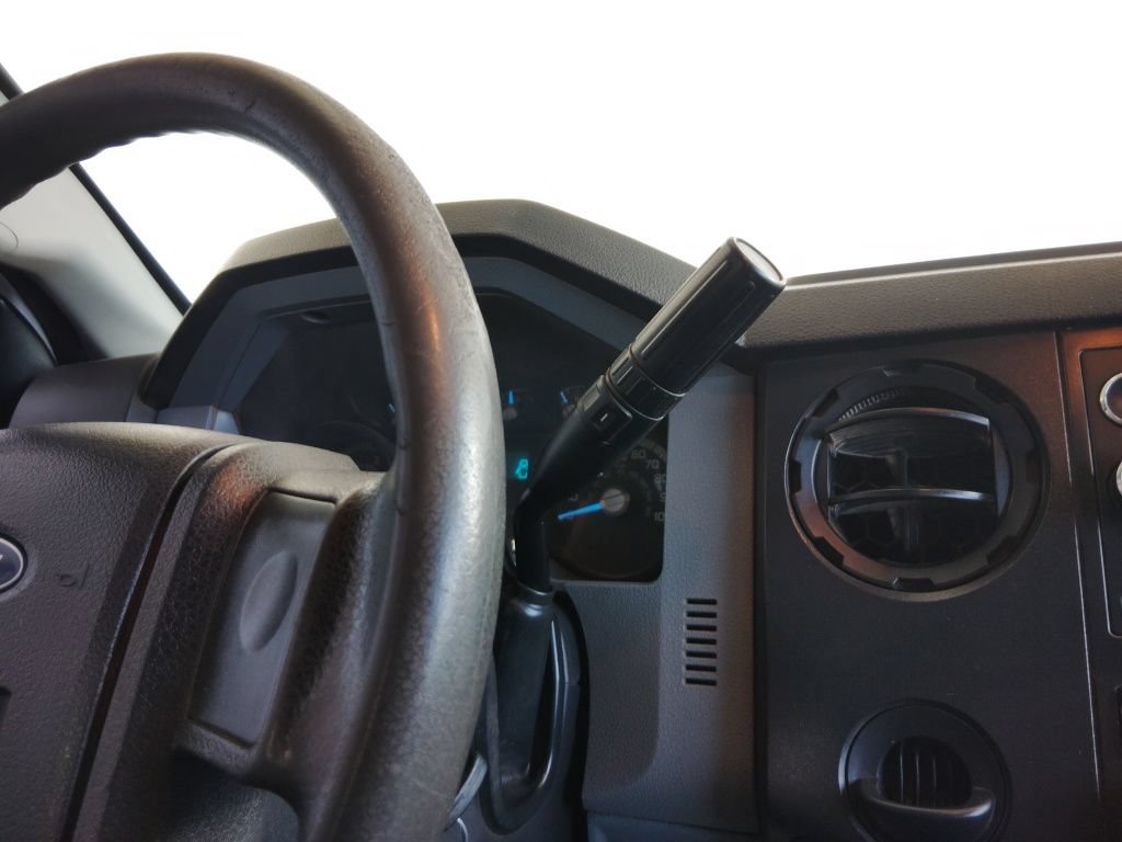 Used 2014 Ford F550 4x4 Crew Cab Super Duty image 19
