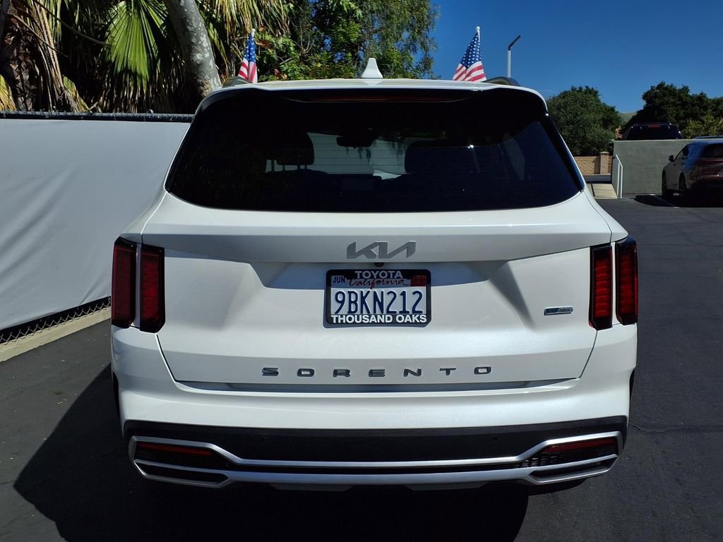 Used 2022 Kia Sorento S image 6