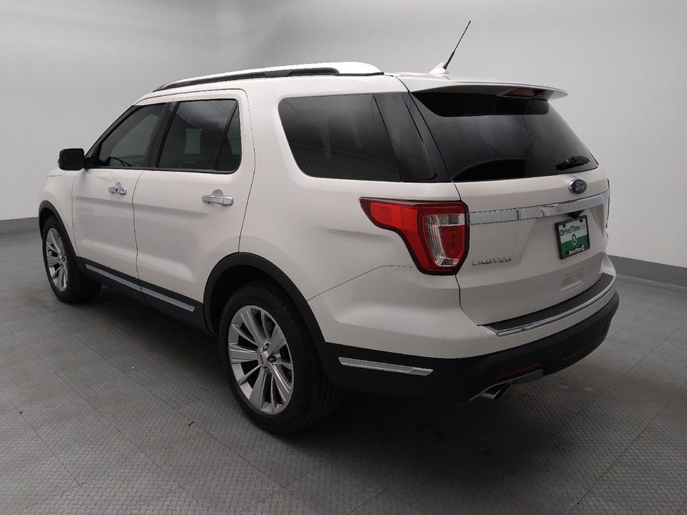 Used 2019 Ford Explorer Limited w/ Ford Safe & Smart Package FWD image 5