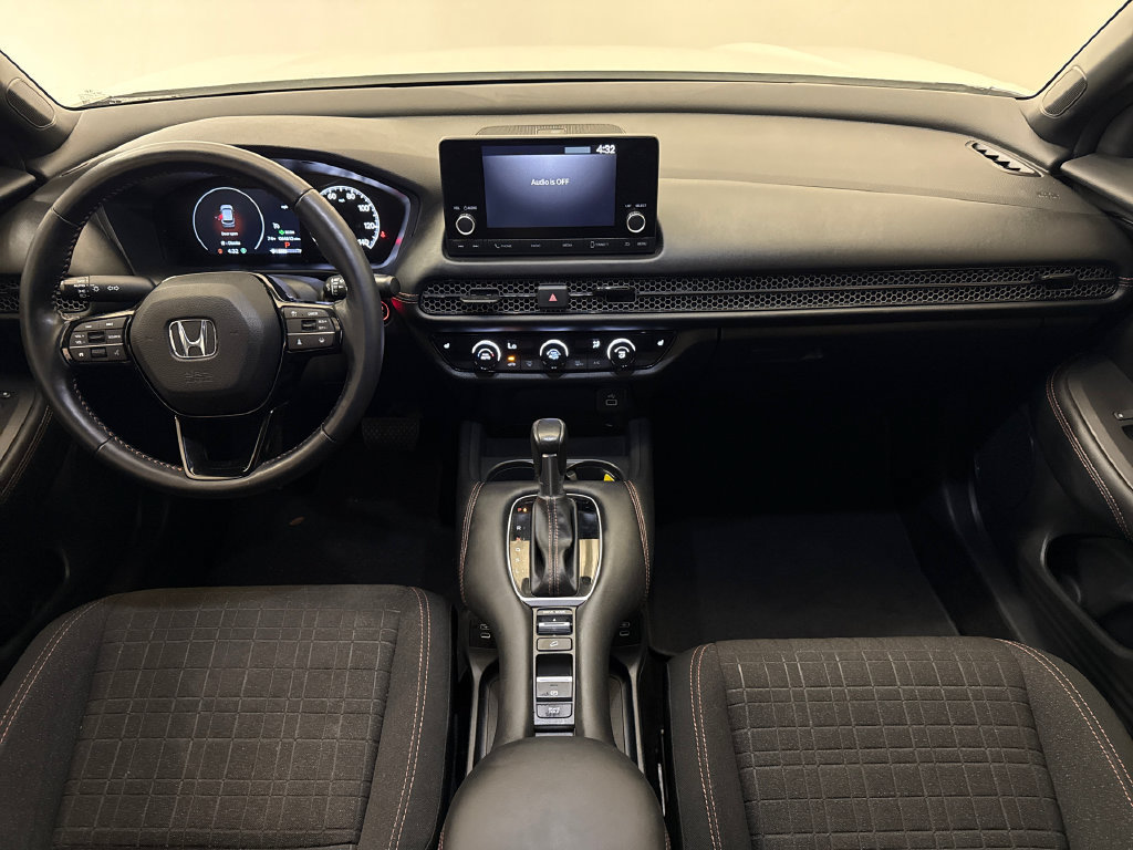 Certified 2025 Honda HR-V Sport image 14