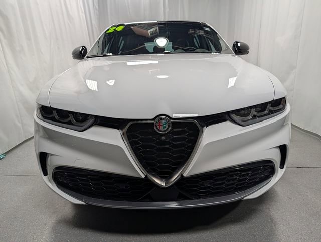 Used 2024 Alfa Romeo Tonale Ti w/ Active Assist Package image 8