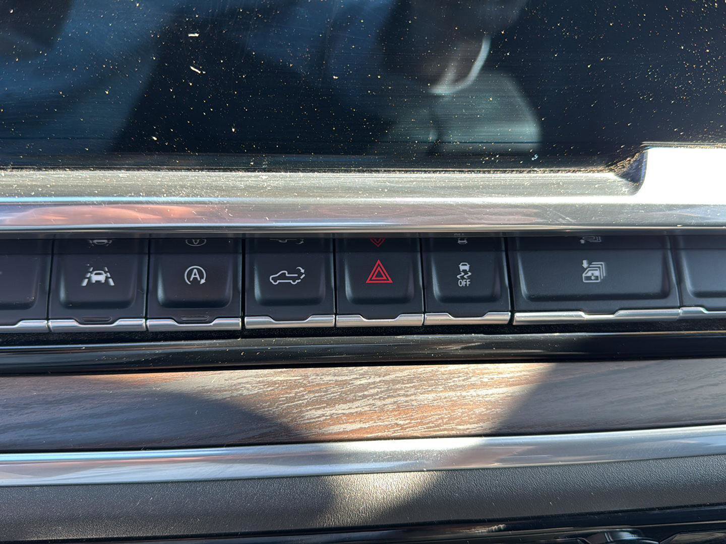 Used 2025 GMC Sierra 1500 SLT image 17