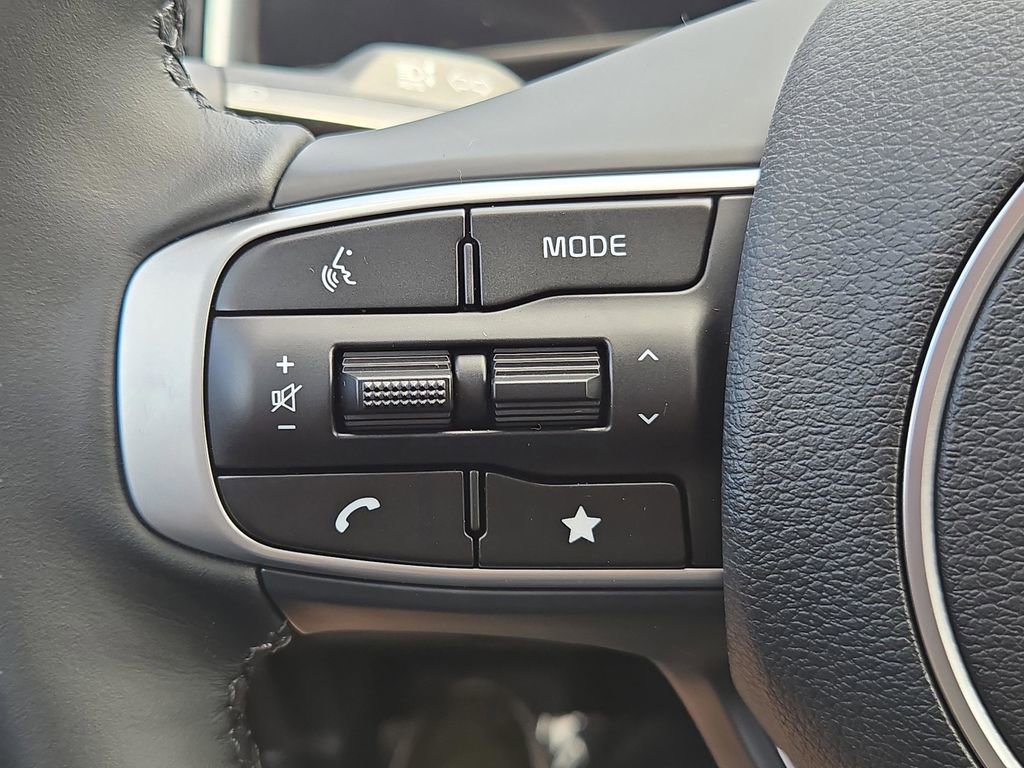 Certified 2025 Kia Sportage EX w/ Premium Package image 31