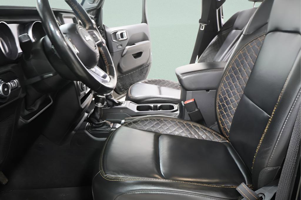 Used 2021 Jeep Wrangler Unlimited Sahara AWD/4WD image 22