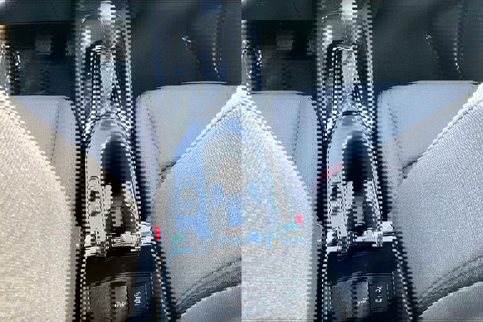 Used 2023 Toyota Corolla SE w/ SE Premium Package image 31