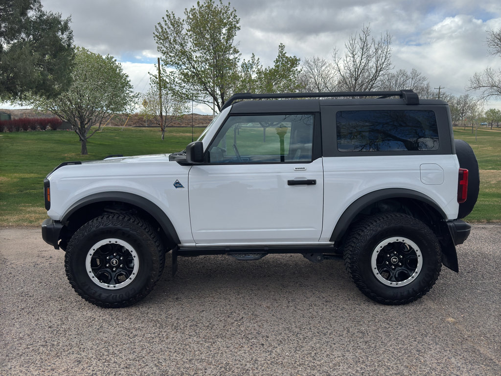 Used 2023 Ford Bronco Black Diamond w/ Sasquatch Package image 2