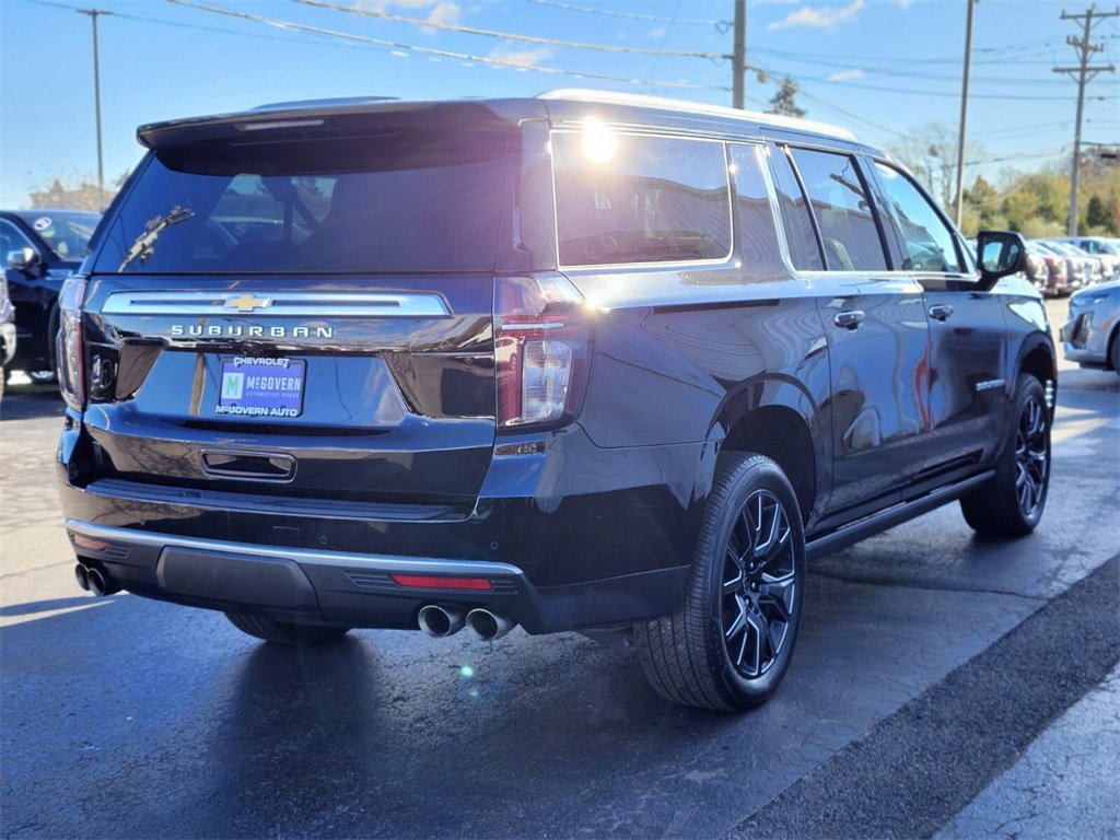Used 2023 Chevrolet Suburban High Country w/ Premium Package 2 image 5