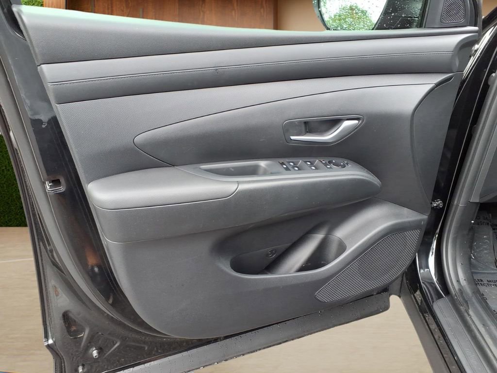 Used 2026 Hyundai Tucson SEL FWD image 17