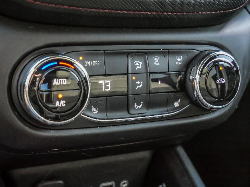 Used 2023 Chevrolet TrailBlazer RS w/ Convenience Package FWD image 31