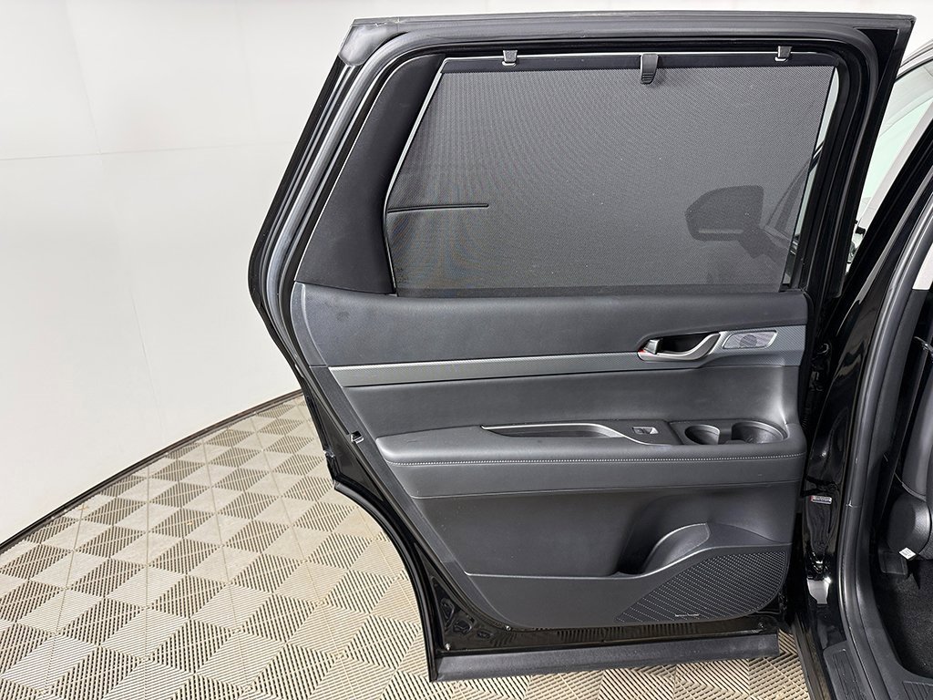 Used 2023 Hyundai Palisade SEL w/ Premium Package image 27