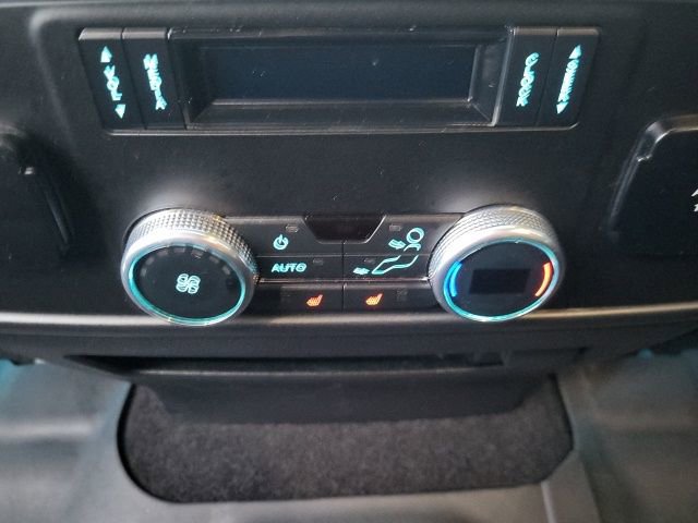 Used 2021 Ford Expedition Limited image 15