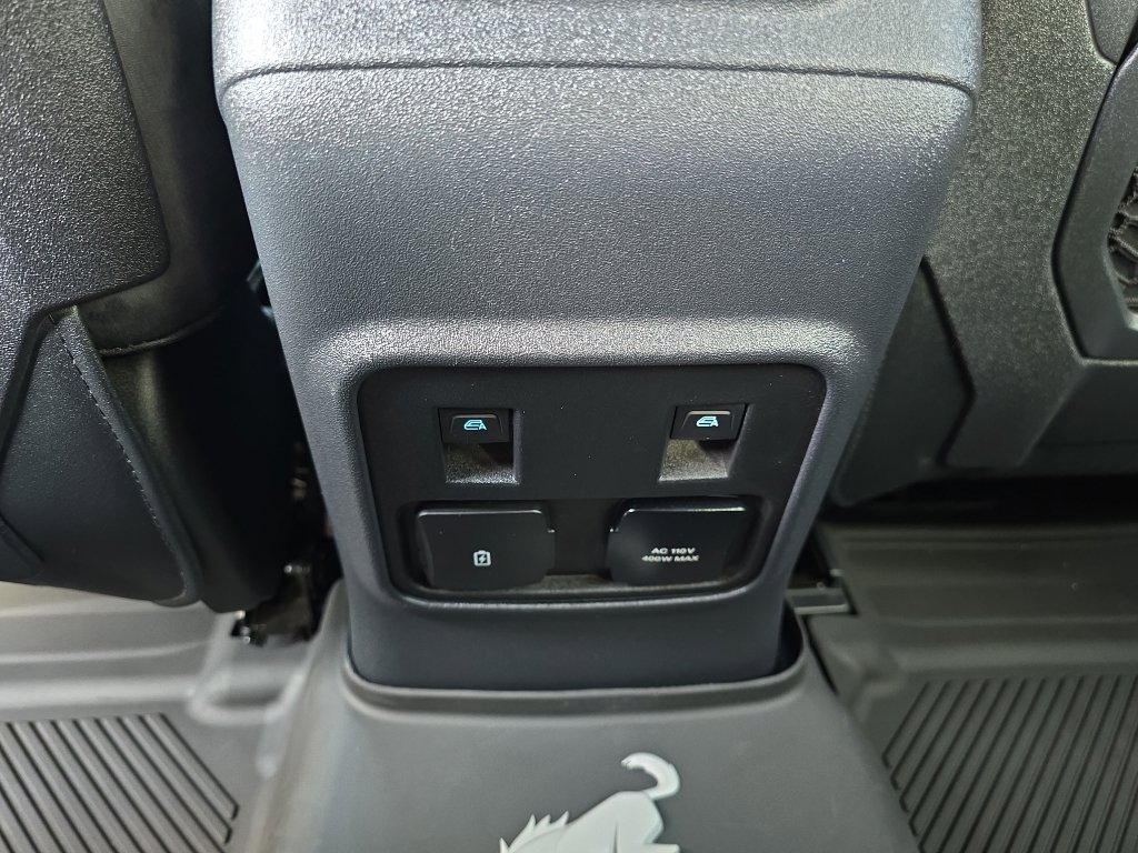 Certified 2022 Ford Bronco Badlands w/ Sasquatch Package image 21