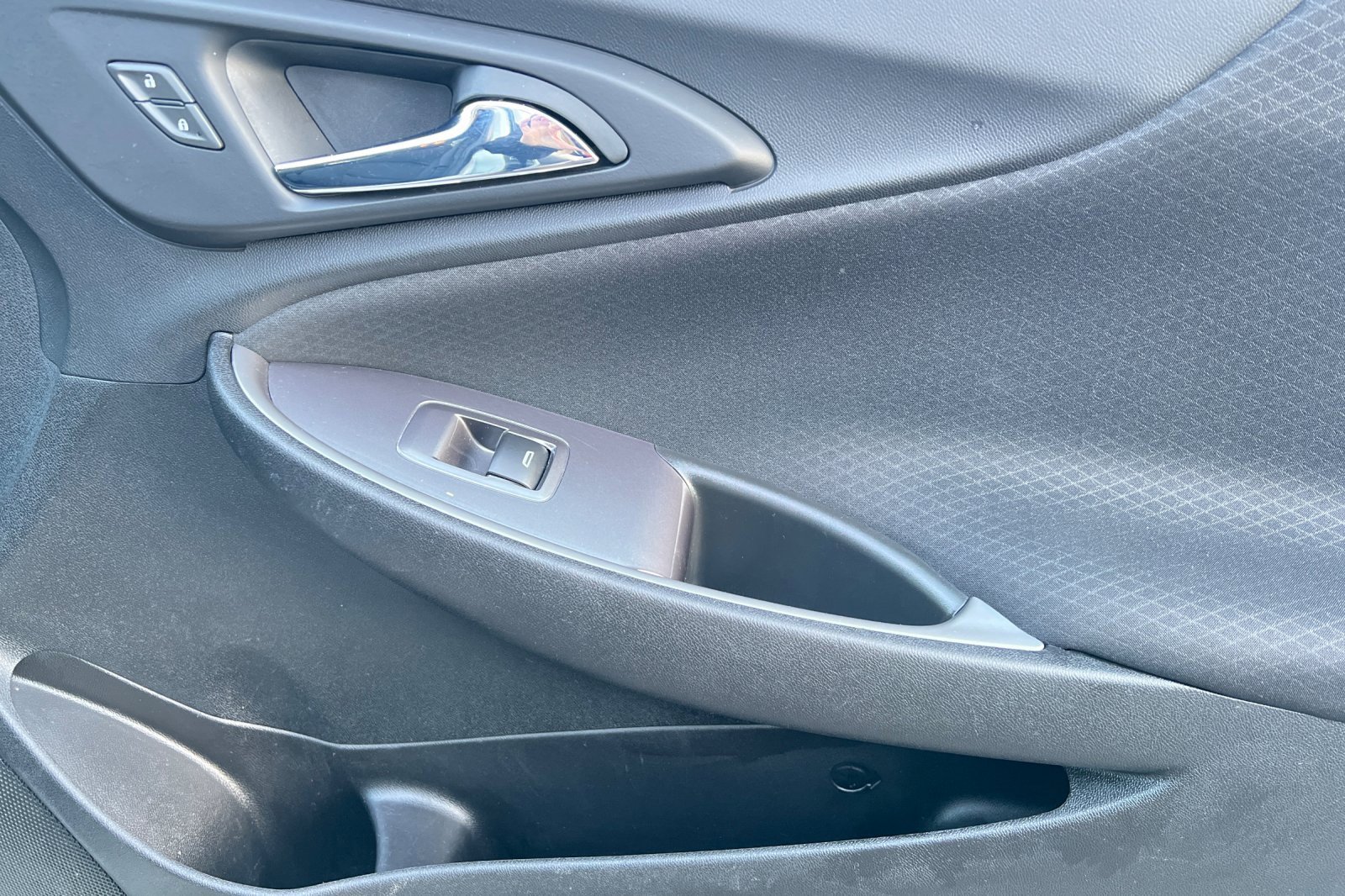 Used 2022 Chevrolet Malibu LT image 22