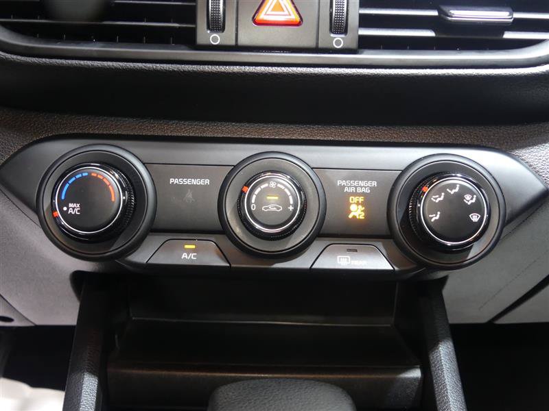 Used 2023 Kia Forte LXS w/ LXS Technology Package FWD image 38