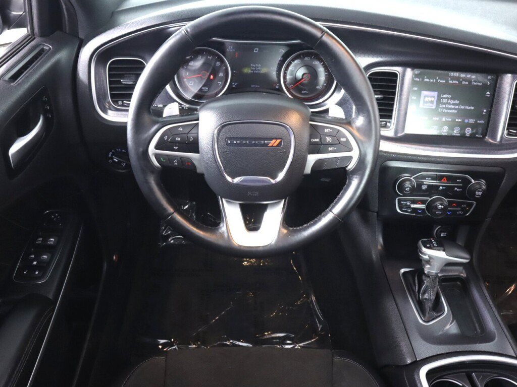 Used 2015 Dodge Charger R/T RWD image 32