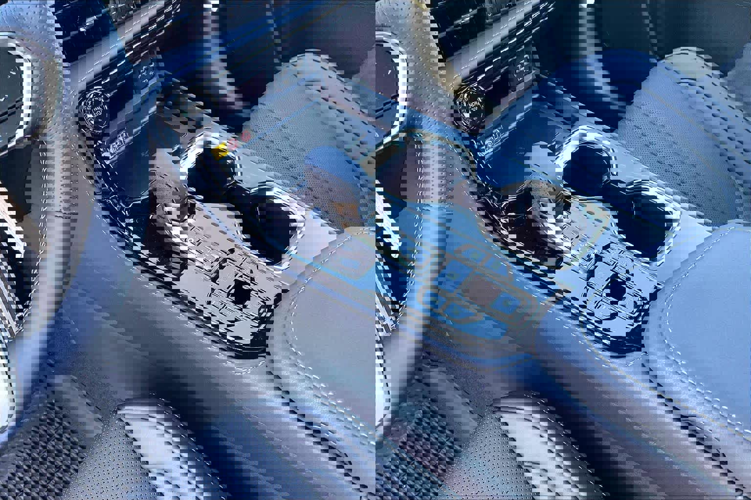 New 2026 Lexus NX 450h+ F Sport image 7