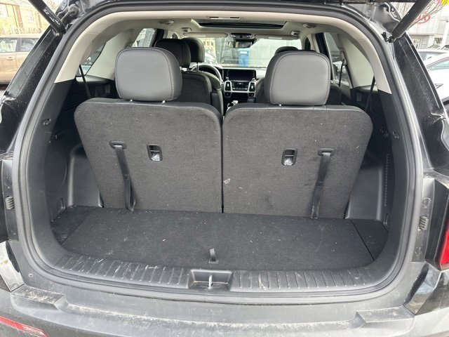 Used 2023 Kia Sorento SX Prestige image 8