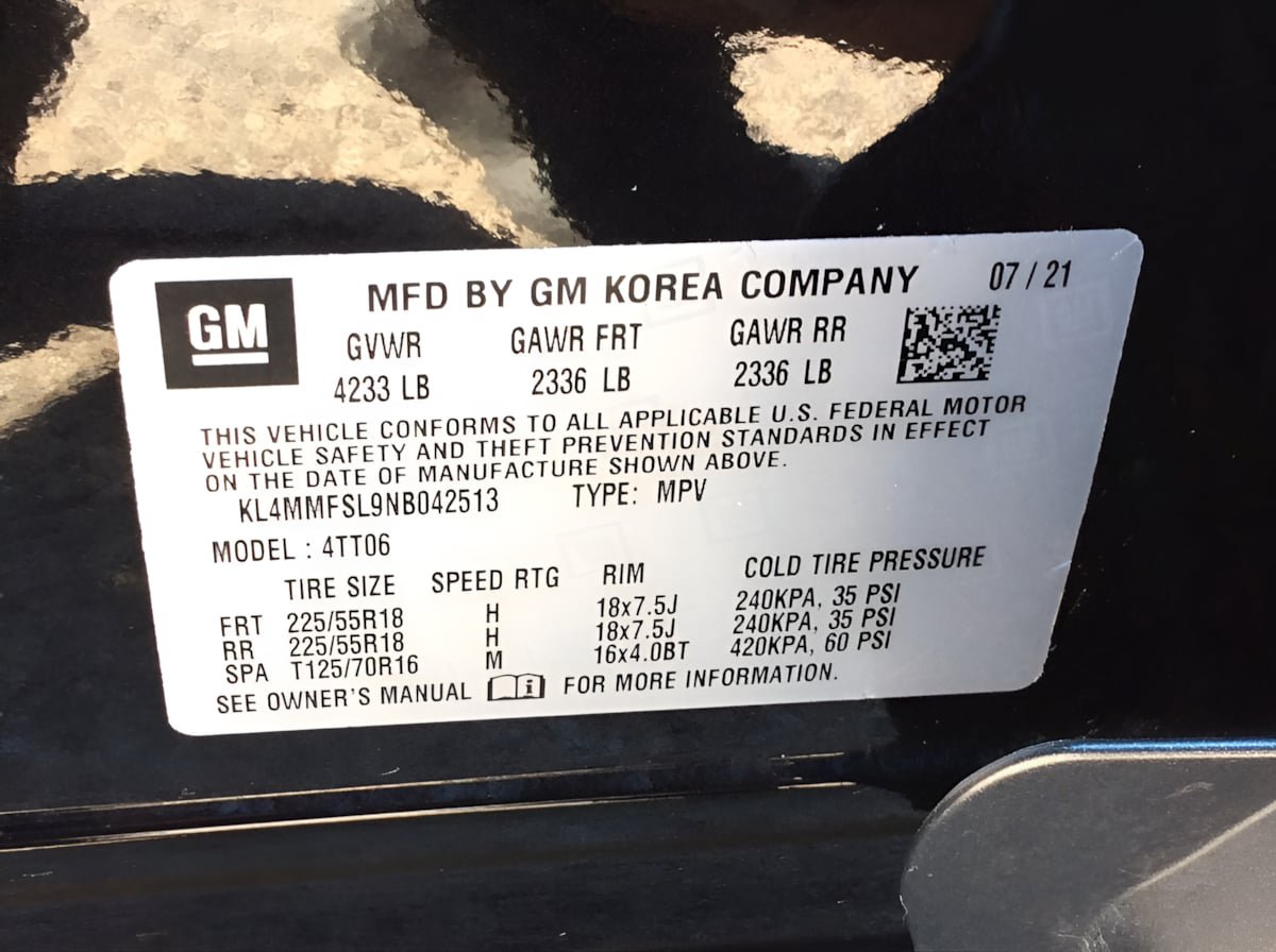 Used 2022 Buick Encore GX Essence w/ Experience Buick Package FWD image 29
