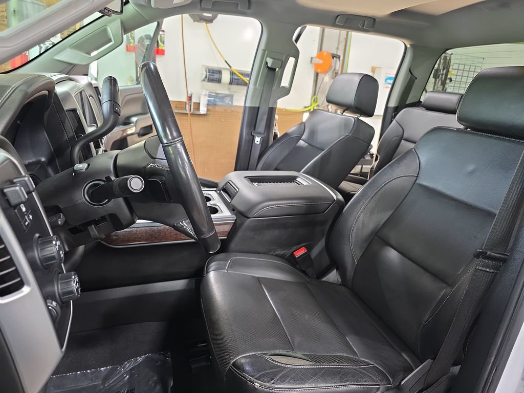 Used 2019 GMC Sierra 3500 SLT w/ Duramax Plus Package AWD/4WD image 14