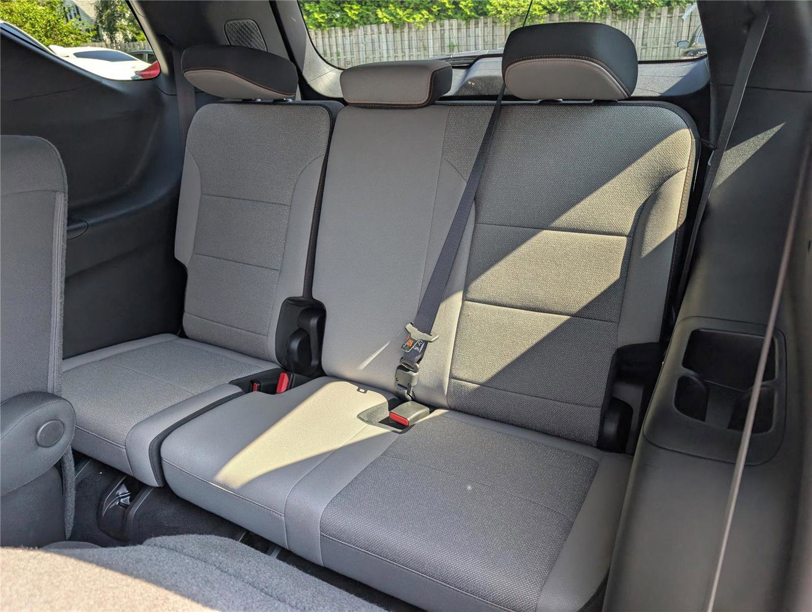 Used 2025 Chevrolet Traverse LT image 16