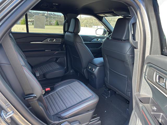 New 2026 Ford Explorer ST-Line image 16