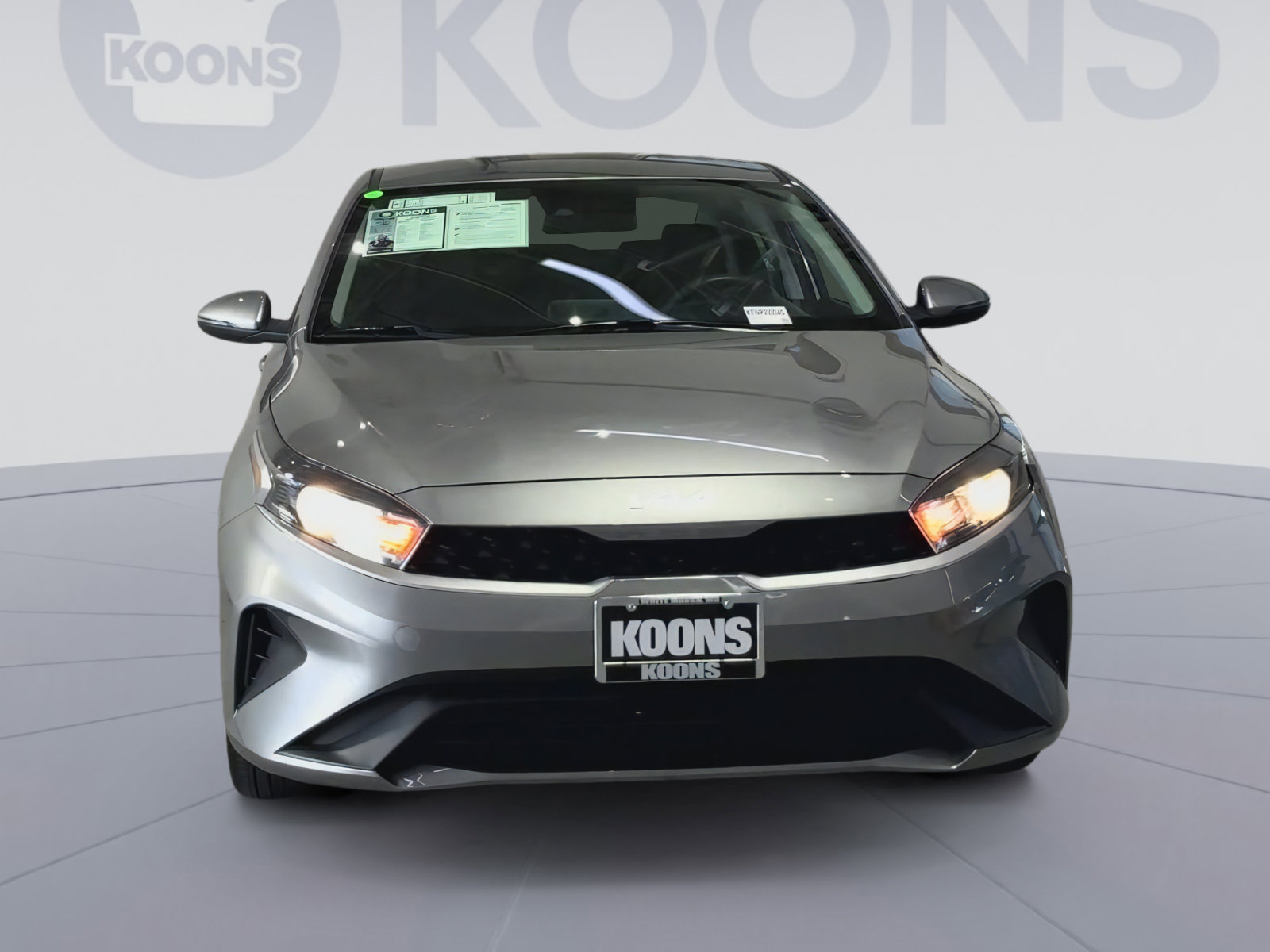 Used 2023 Kia Forte LXS w/ LXS Technology Package FWD image 4