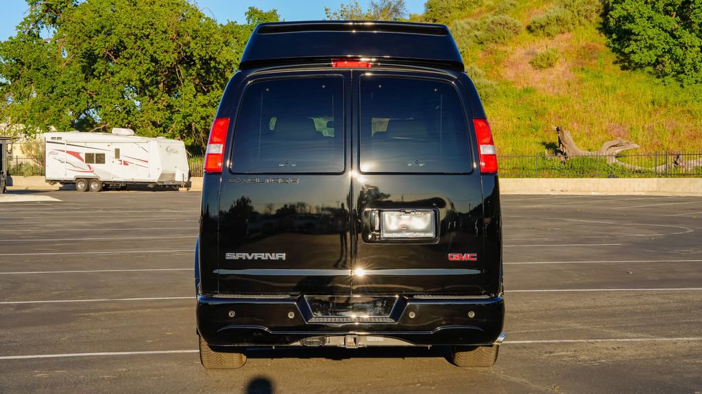 New 2026 GMC Savana 2500 Extended w/ Driver Convenience Package RWD image 8