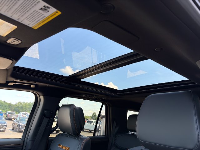 New 2027 Ford Expedition Tremor w/ Driver's Package AWD/4WD image 26