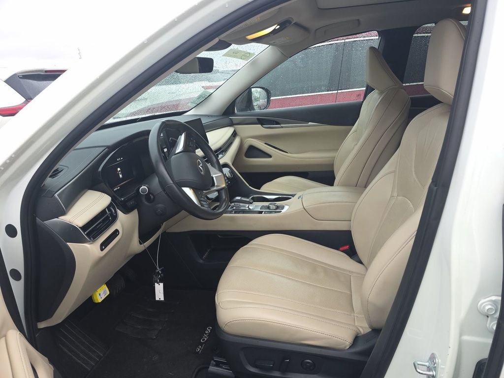 Certified 2023 INFINITI QX60 Luxe w/ Cargo Package image 5