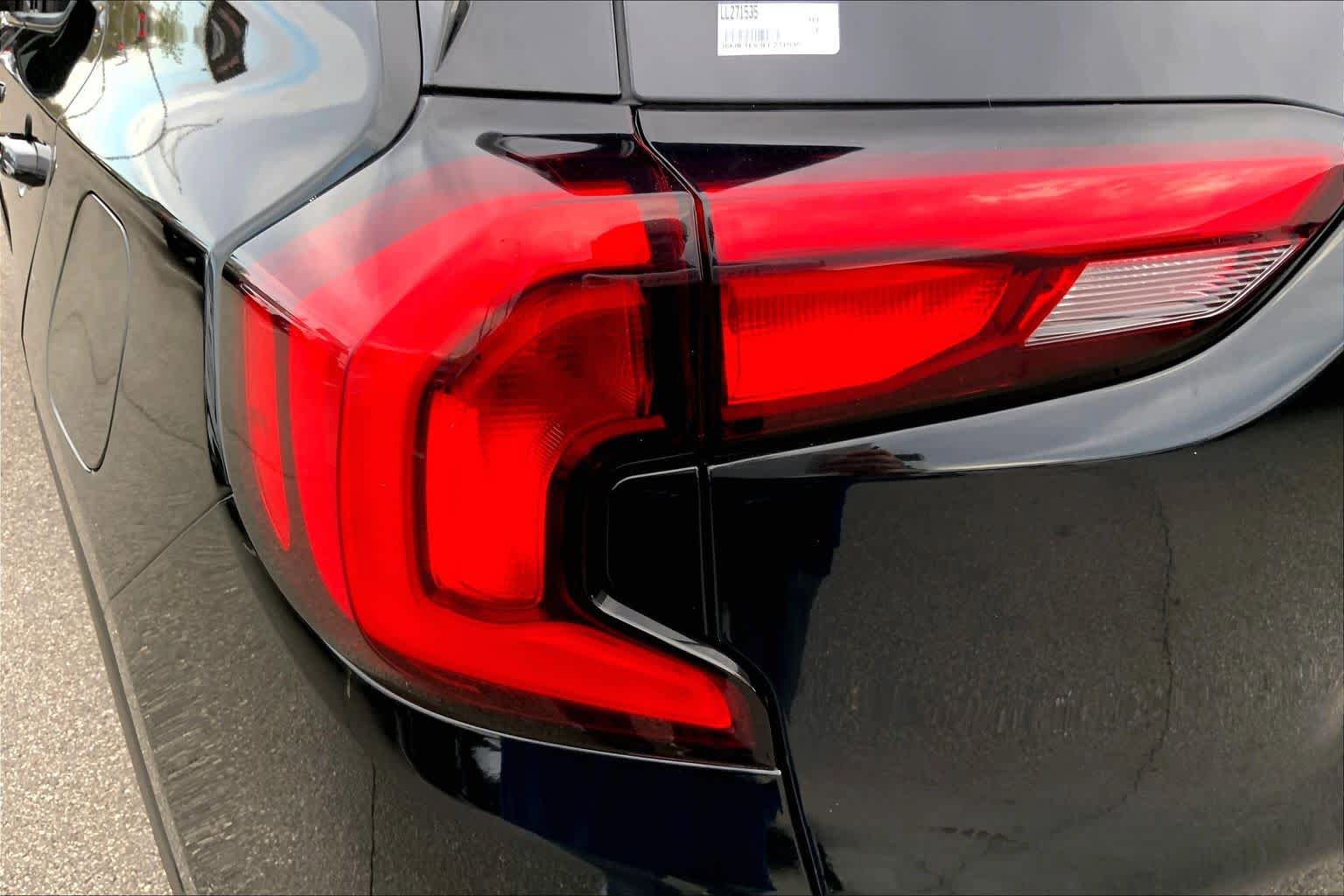 Used 2020 GMC Terrain SLE w/ Driver Convenience Package AWD/4WD image 27