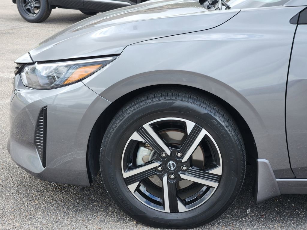 Used 2024 Nissan Sentra SV image 6