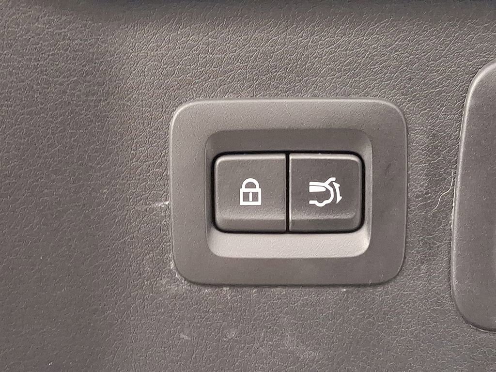 Used 2024 MAZDA CX-90 Plug-In Hybrid w/ Premium Pkg image 32